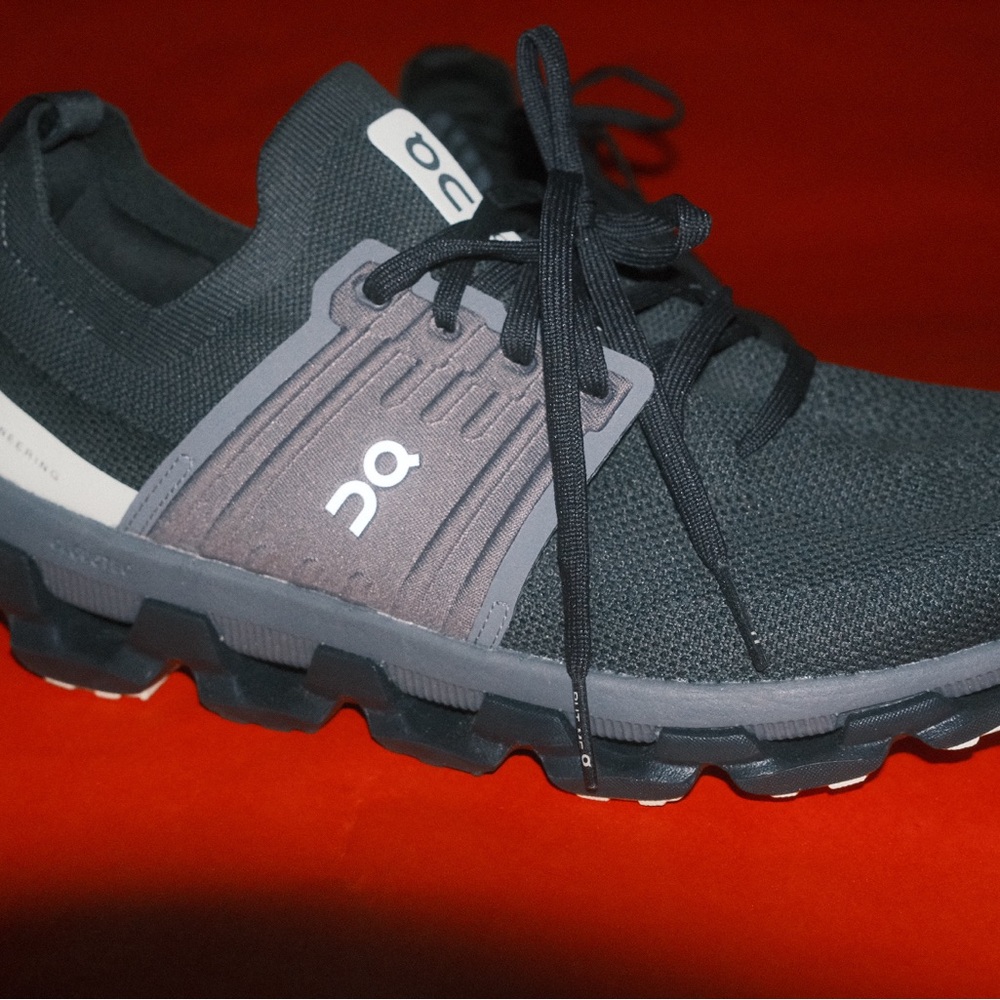 On Cloudswift 3 - size 9 (worn once/in box) Eclipse/Lima